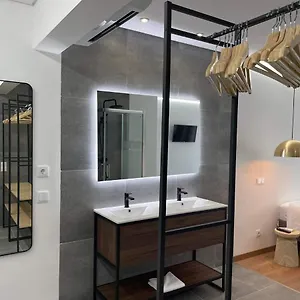 Pontinha Exclusive House FAO